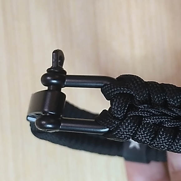 9-10 inches black bracelet emergency cord w Metal flag & never forget on it - Picture 5 of 5